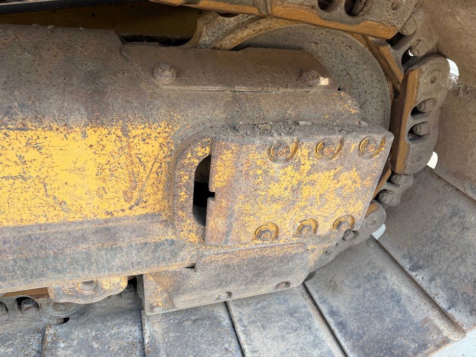 CAT D6K2 LGP spycharka gąsienicowa 14 ton przebieg 4650 mtg