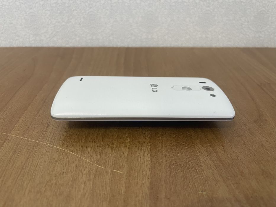 Смартфон LG G3s 8 gb 5”