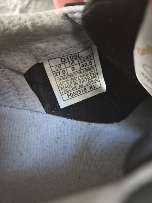 Кросівки 42 розмір, Asics Tiger