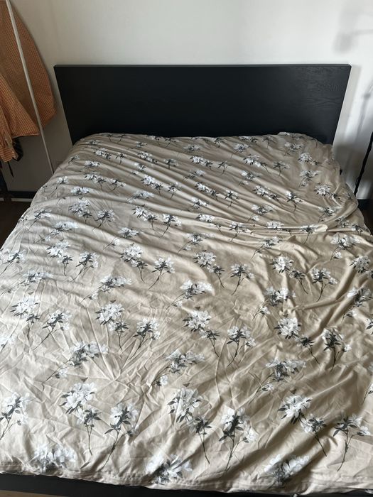 Lóżko Malm [Ikea] 160x200 z materacem