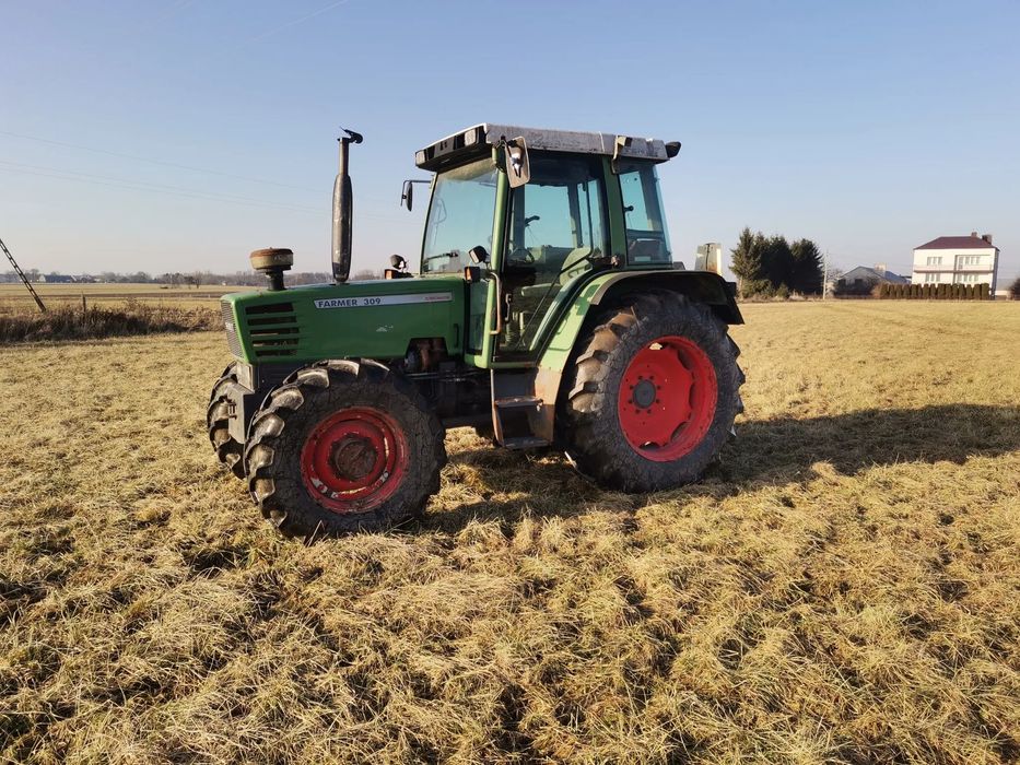 Fendt Farmer 309 nowe opony MWM 305 mechaniczny 308 zaczepy  Fendt Farmer 309 Turbomatik 305 nowe opony 308 mechaniczny Mwm orygina