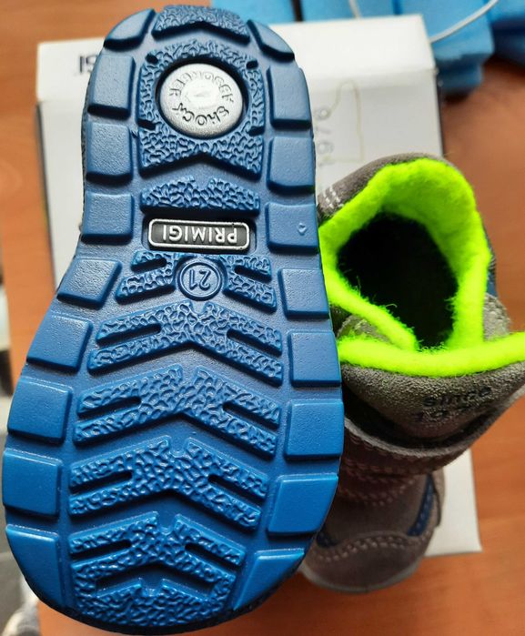 Nowe śniegowce rozmiar 21