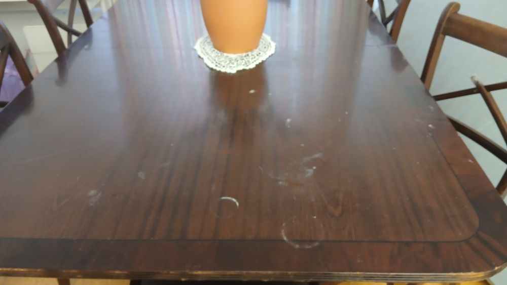 Conjunto Mesa de Jantar 6 Lugares - Madeira Escura- Estilo Clássico