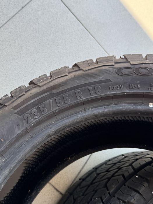 Pneu Continental 235/55 R18