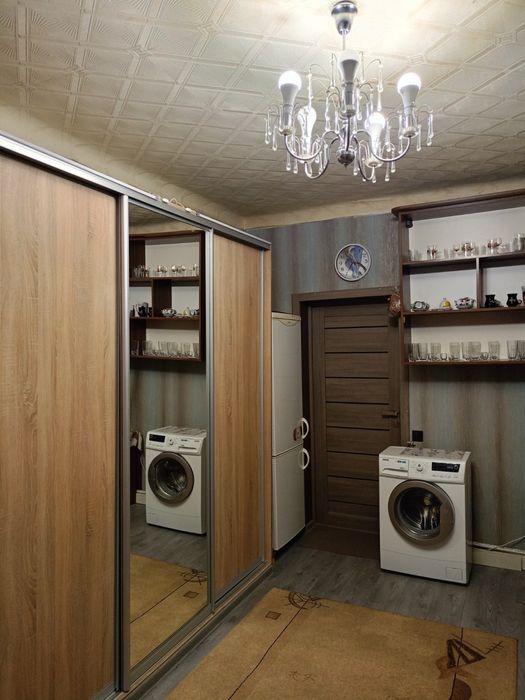 Продаж кімнати біля м. Лукʼянівська 16,5м²