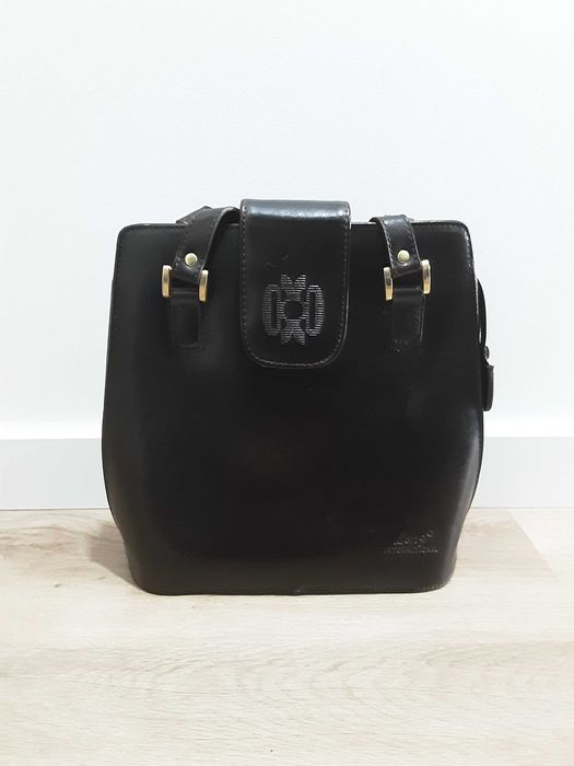 Mala de Senhora em Pele Vintage