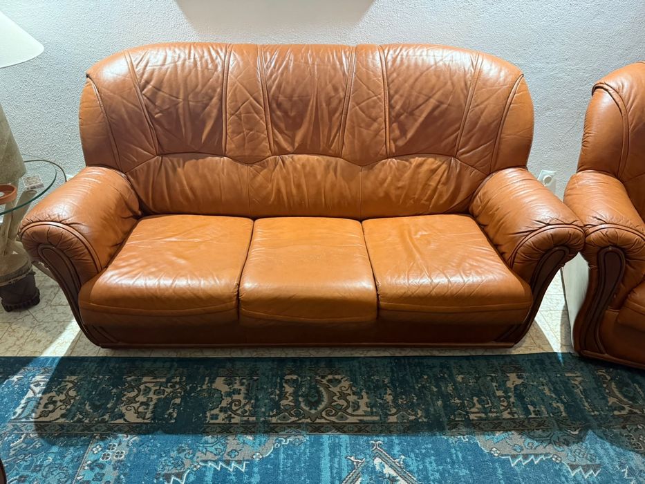 Conjunto de 3 sofás em pele