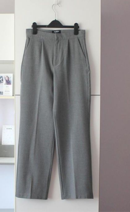Продам прямі сірі брюки р.S