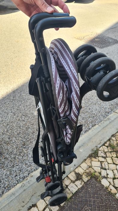 Carrinho Chicco para bebé ou criança