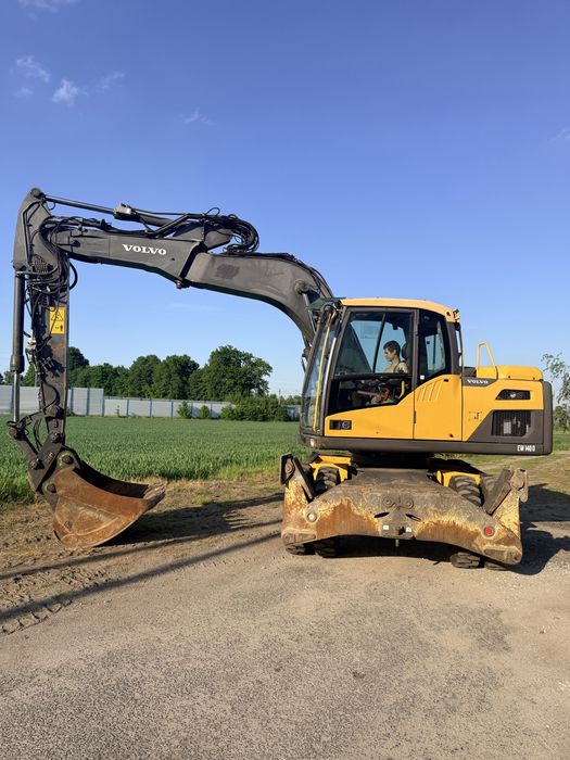 Volvo ew140d  rok 2013