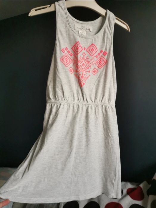 Sukienka navramiaczkach rozm 128 h&M