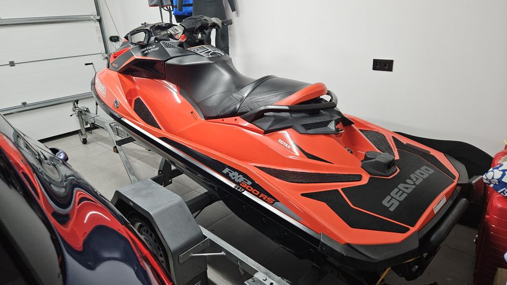 Sea-doo  RXP 300  77 mth 2016