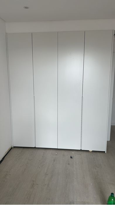 Custom Cabinetmaker416467904607047681