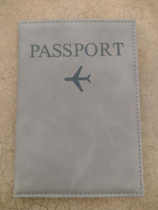 Etui na paszport nowe