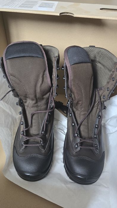 Trzewiki letnie  wzór 939/MON