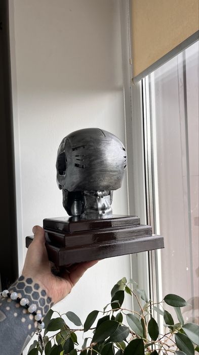 Terminator. Підставка під навушники. T-800