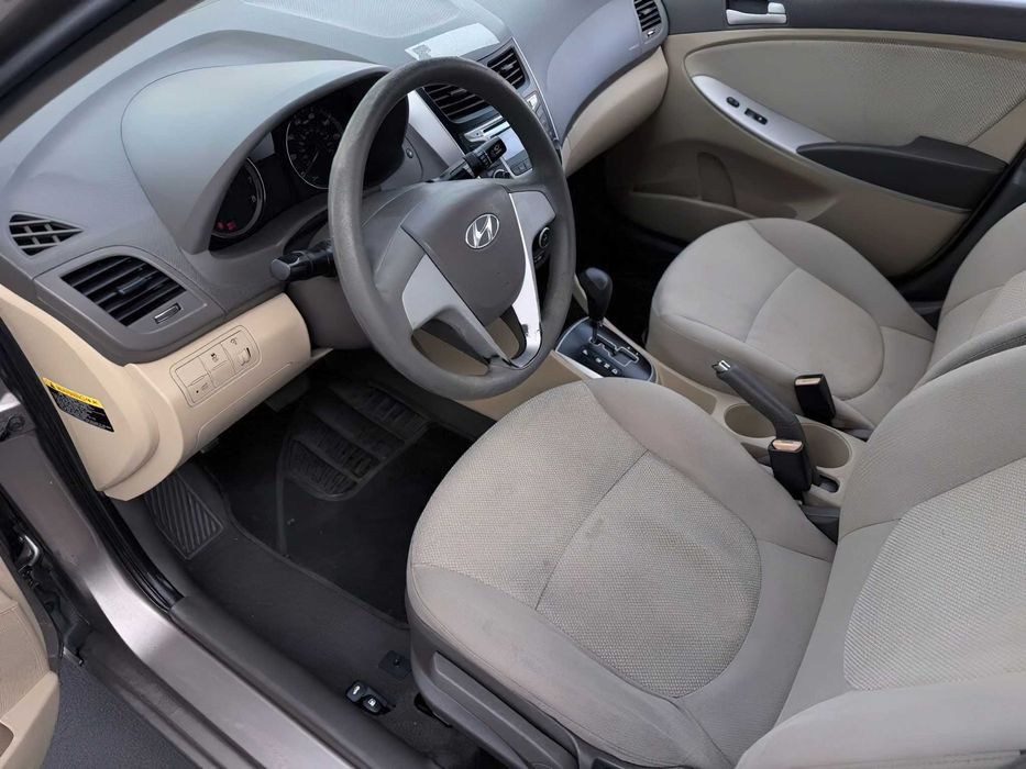 Hyundai Accent      2015