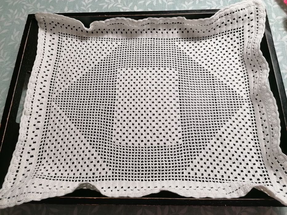 Naperon de crochet feito à mão.