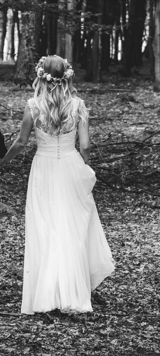 Suknia ślubna Elizabeth Passion uszkodzony wierzchni muślin