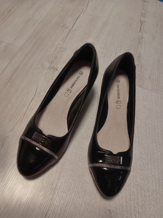 Buty damskie czarne 36