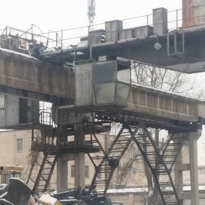 Оренда відкритого майданчика 1300/3420 м² Видубичі. Тверде покриття