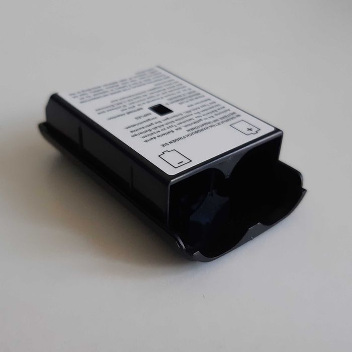 Tampa Nova Suporte 2 Pilhas AA p/ Comandos Xbox 360