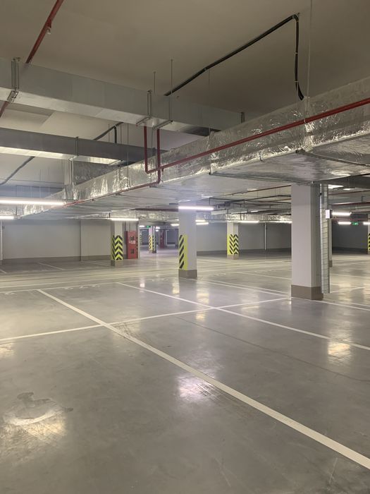 Сдам паркоместо в паркинге жк 4 сезона