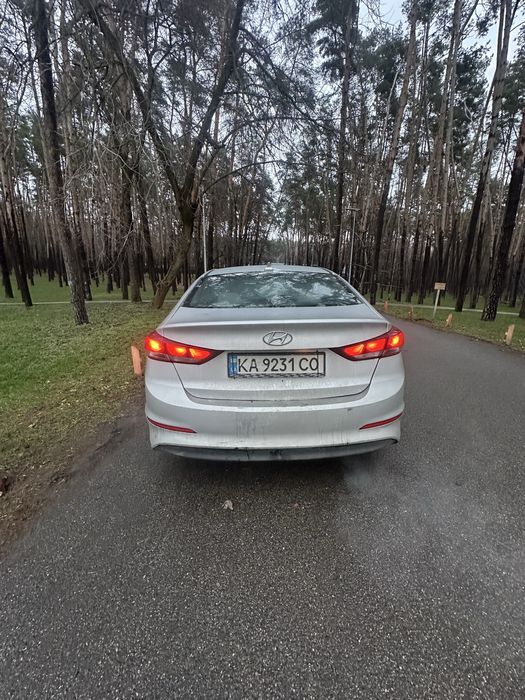 Hyundai Elantra 2017 2.0 акпп