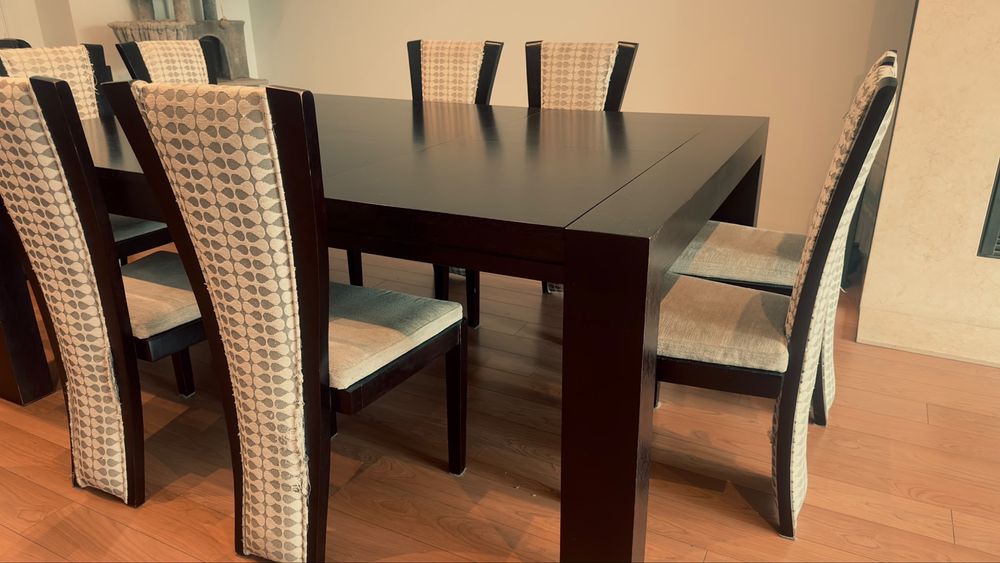 Conjunto de 8 Cadeiras de Jantar (Estrutura em Madeira) - Ideal p/ Restauro