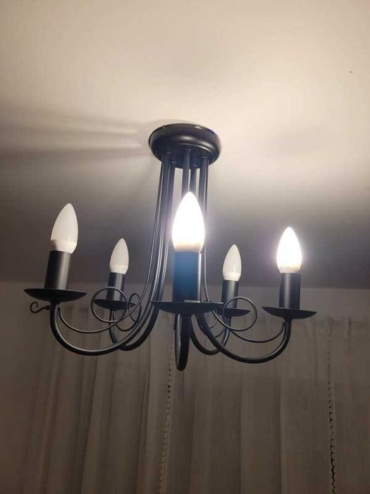 Żyrandol świece czarny westwing