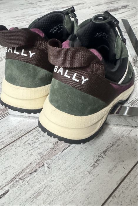 Кросівки Bally оригінальні розмір 44