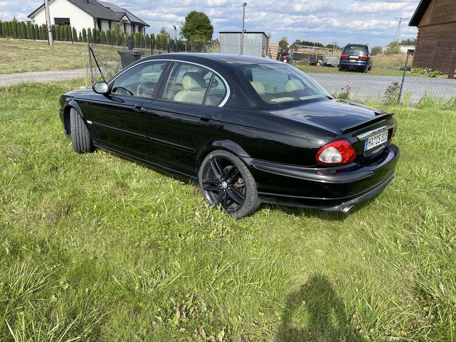 Sprzedam Ładnego Jaguara 2,5 4x4 z pazurem