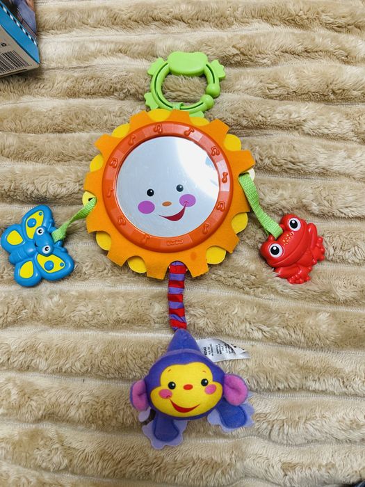 Fisher-Price іграшка сонечко в машину музичне дзеркало Джунглі