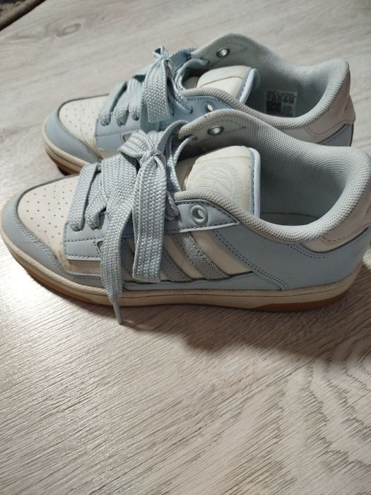 Кросівки  Adidas