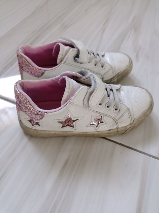 Sprzedam buty dla dziewczynki