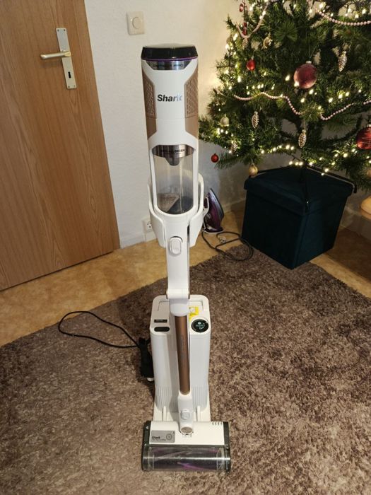 Пилосос Shark Detect Clean & Empty