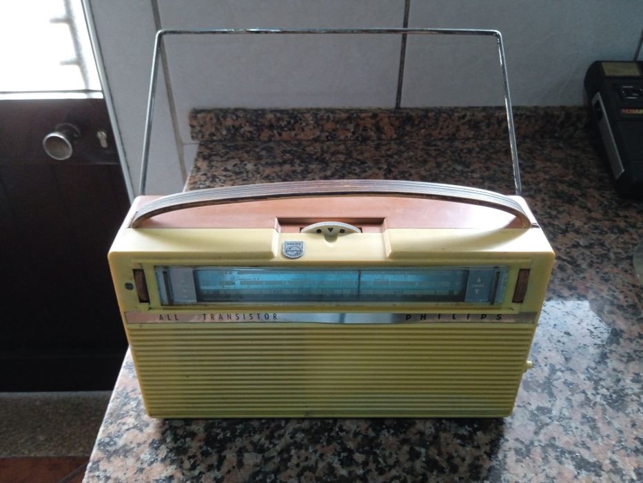 Rádio Philips All Transistor
