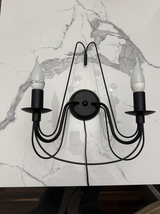 Світильник, люстра в спальню кована