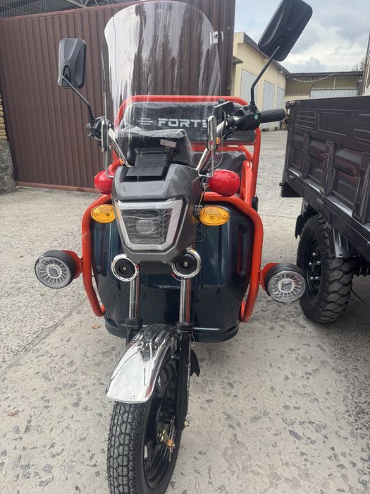 Вантажний електричний трицикл FORTE GP-1000-C