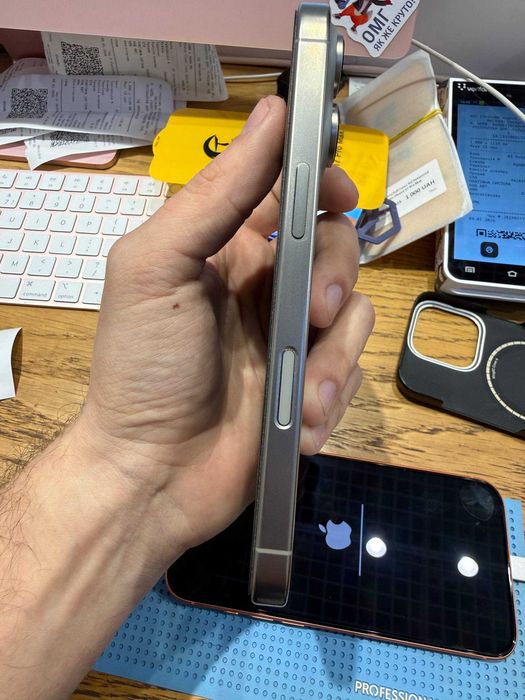 Б/У iPhone 16 Pro 512GB Natural Titanium - Гарантія 1 рік