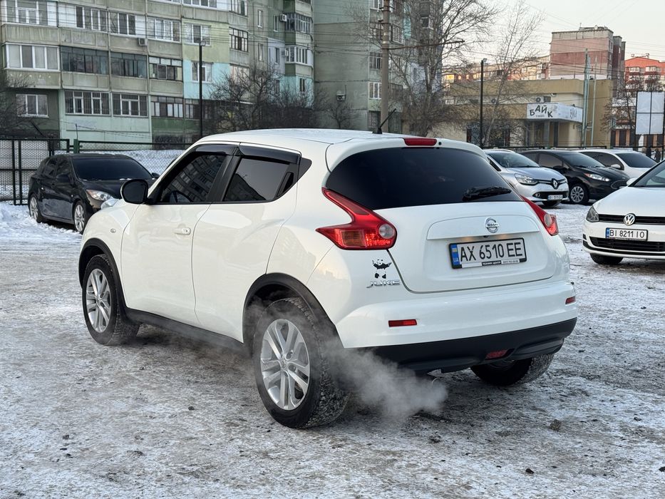 Продам офіційний Nissan Juke автомат