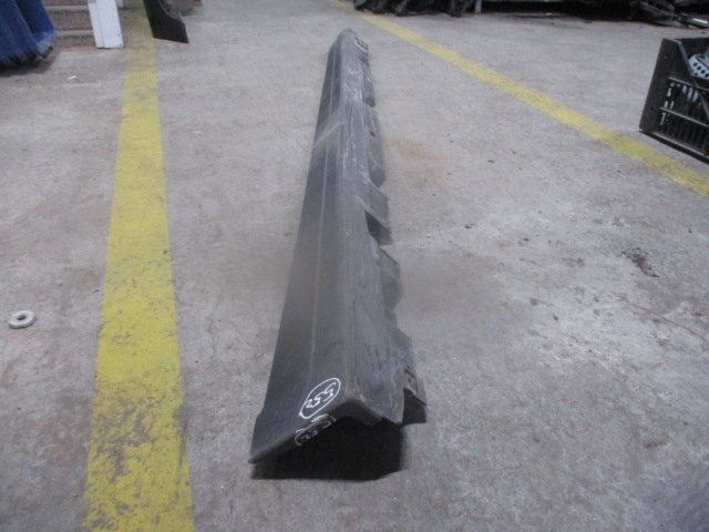 Embaladeira direita MERCEDES-BENZ EQB (X243)