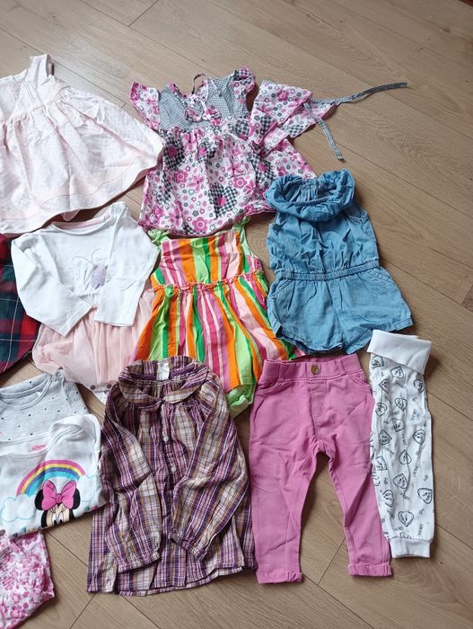 Paka ubranek 74-80