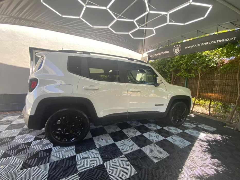 Jeep Renegade497671686598184966