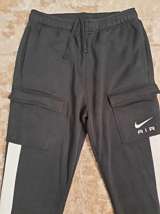 Оригінальні чоловічі штани NIKE M NSW SW AIR CARGO PANT FLC BB FN7693-