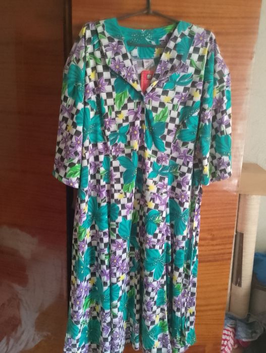 Платье женское на пуговицах с поясом