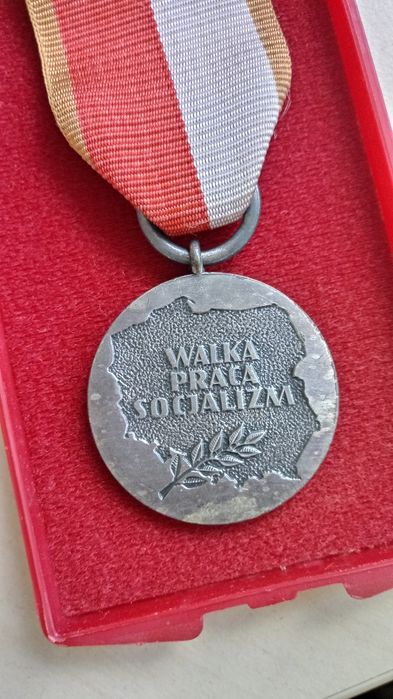 Odznaka PRL Walka Praca Socjalizm
