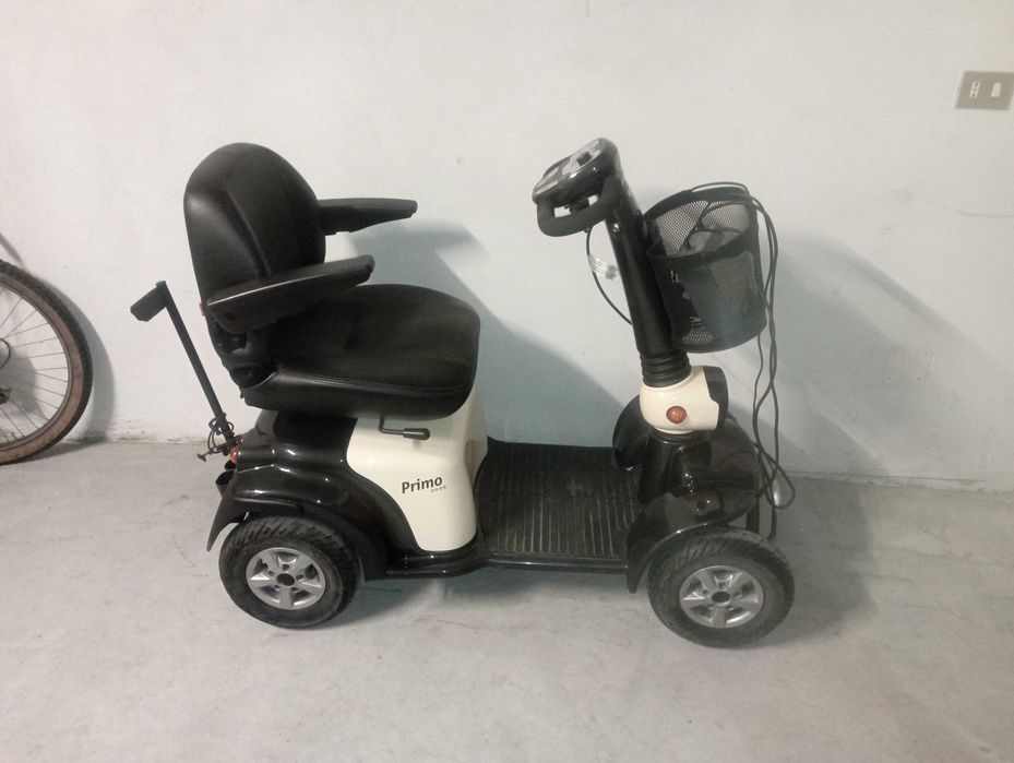 Електроскутер Primo для людей з обмеженими можливостями