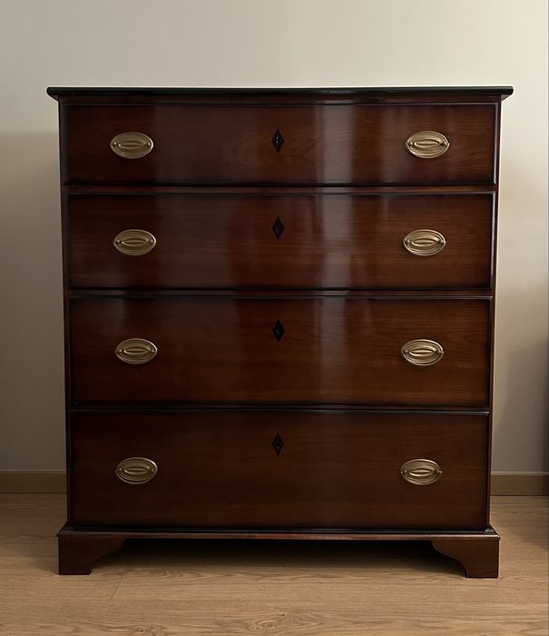 Cómoda estilo D. Maria II