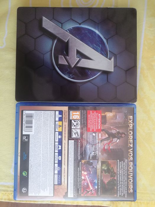Avengers + Steelbook - ps4